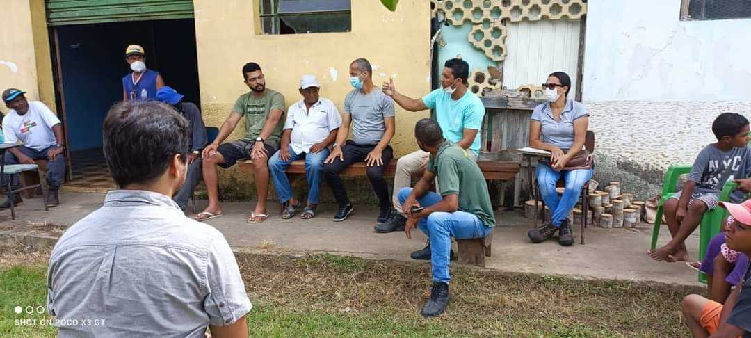 Camacã: Prefeito Paulo do Gás visita produtores rurais da  Associação Aperamcueba